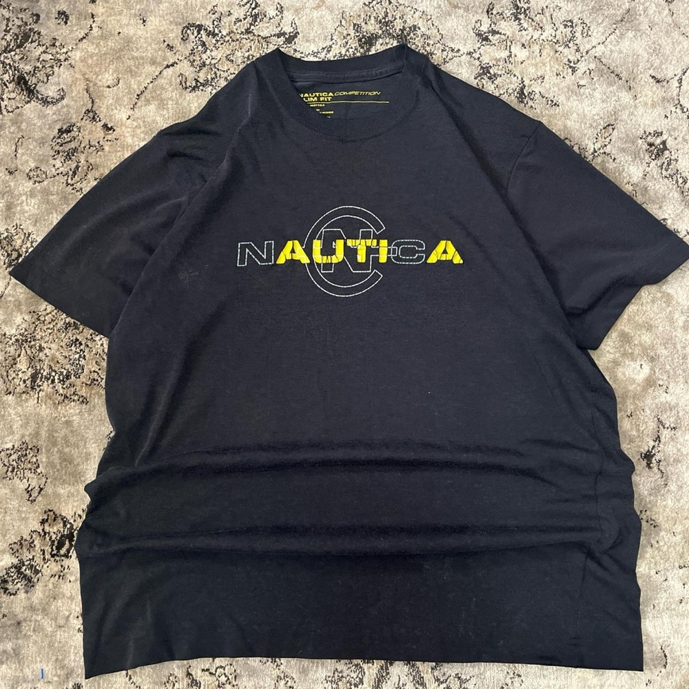 Nautica Men's Black and Yellow Graphic Tee